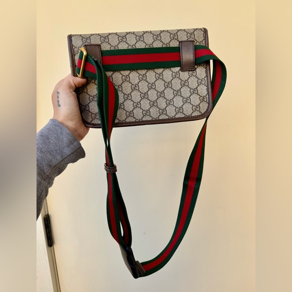GUCCI MONOGRAM BELT BAG FANNY PACK CROSSBODY - Picture 4 of 8